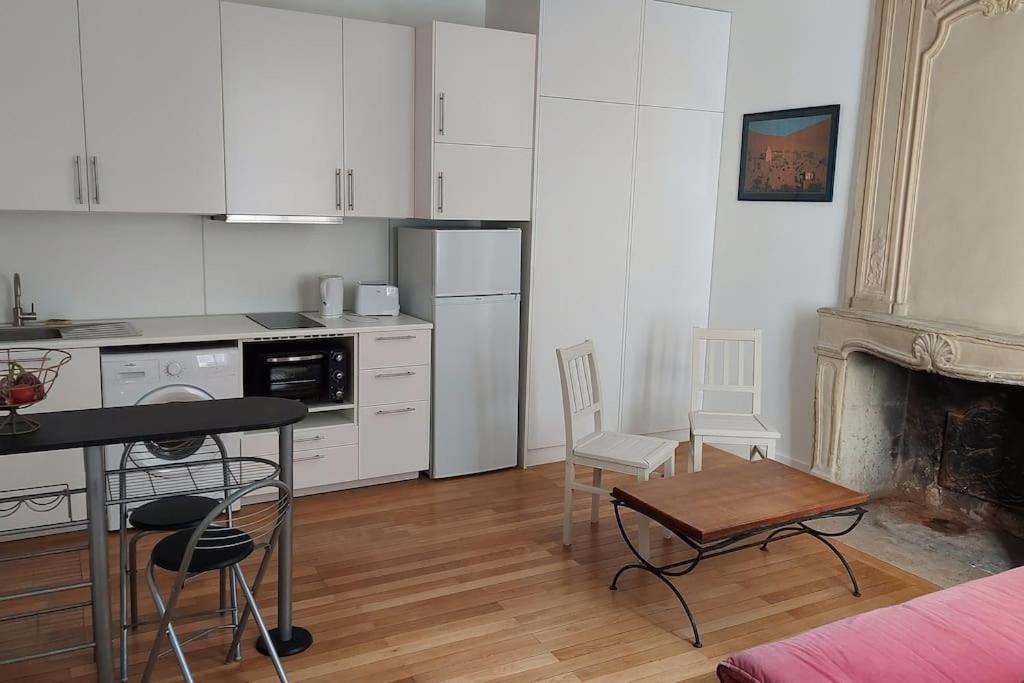 Appartement 2 Pieces Proche Cathedrale Nantes Buitenkant foto